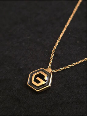 Vintage 80s Givenchy Paris NY Gold-Tone Black Enamel "G" Necklace